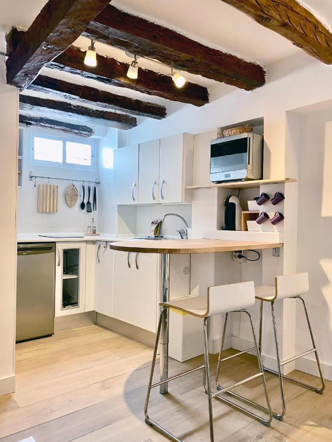 Charming Gran Via Attic Apartment Madrid Exterior photo